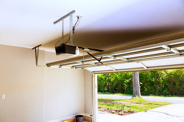 Top rated local Garage Door Roller Replacement specialists in Cloverdale, CA